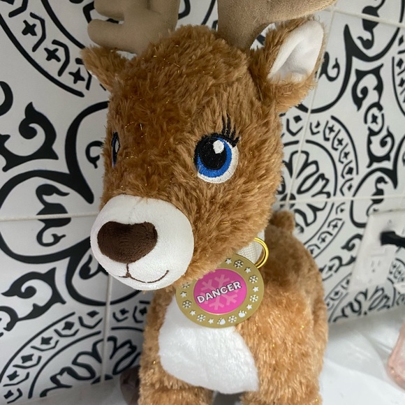 Build a Bear Team Dancer Santa's Reindeer Plush Blue Eyes Tan w/ Vinyl Hooves - Picture 2 of 6